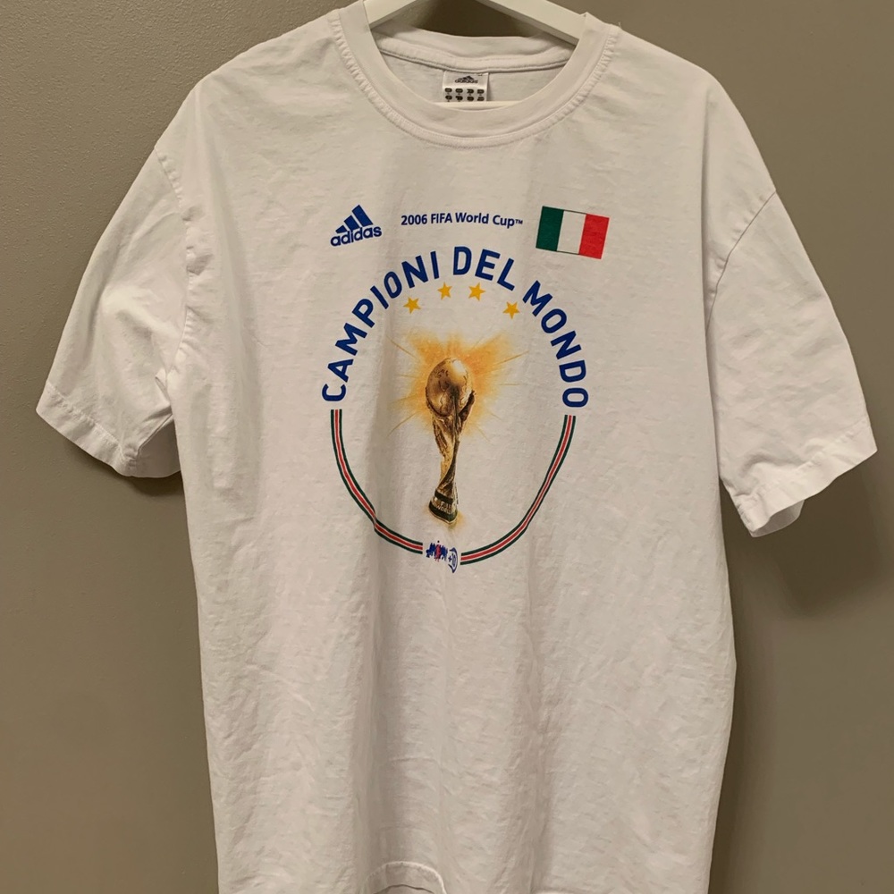 Vintage Italia 2006 fifa soccer shirt
